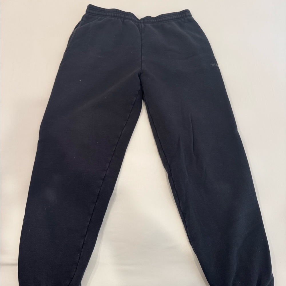 TNA Cozy Fleece Sweatpants in Charcoal
